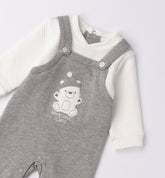 tutina intera con piede neonato